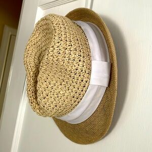 Packable fedora natural straw